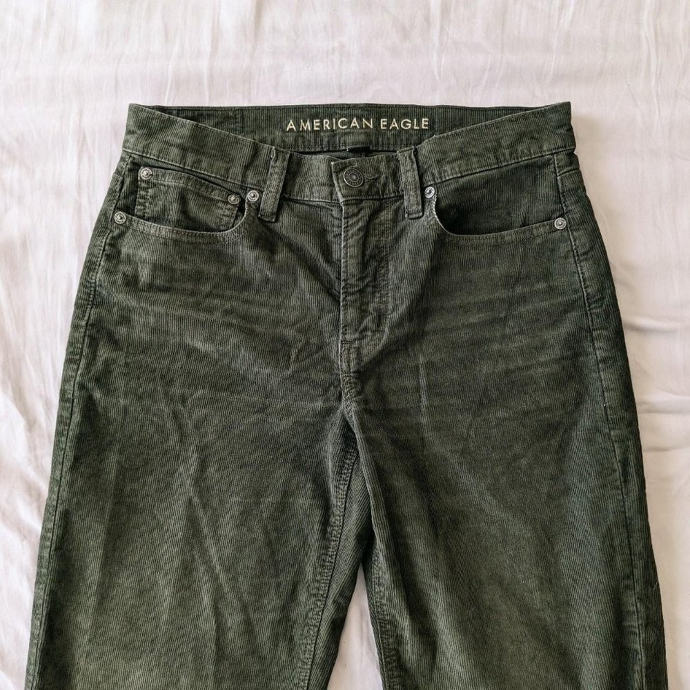 American Eagle Corduroy 90s Straight Pants (Size 4 Tall)